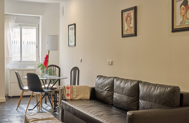 Holiday Apartment "Aligrama Cordoba" with A/C & Wi-Fi