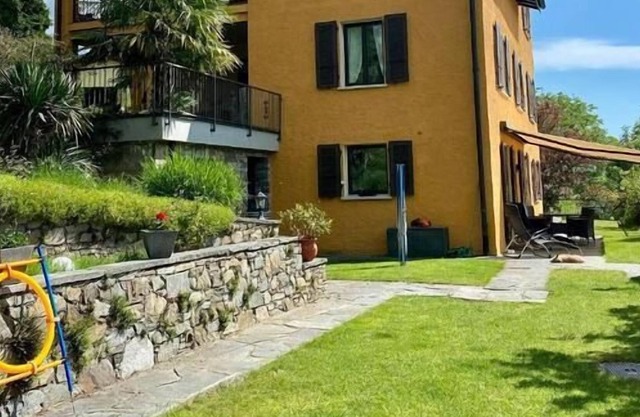 Holiday apartment Aranno for 4 - 5 persons with 2 bedrooms - Holiday apartment in a villa