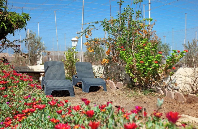 Holiday Finca Tenplata with Sea View, Wi-Fi, Garden & Terrace