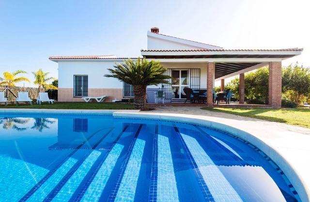 Holiday Home “Villa La Gallega” with Mountain View, Garden, Terrace & Pool