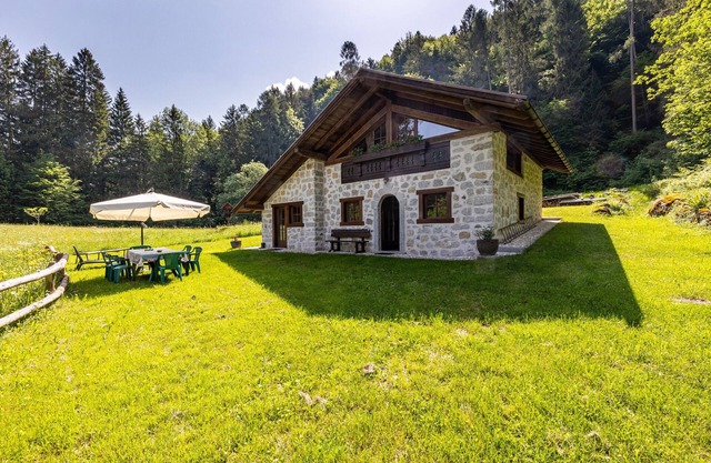 Holiday Home 'Cechin' with Mountain View, Private Garden and Balcony