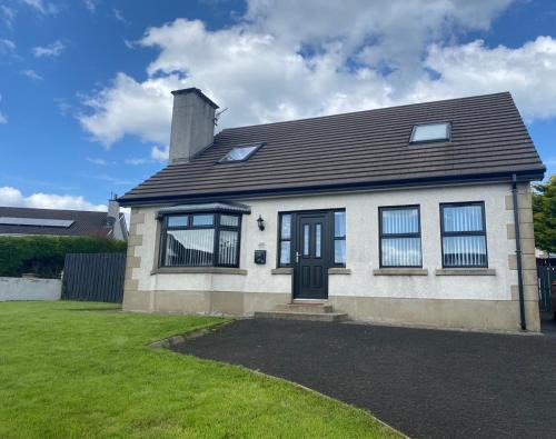 Holiday Home in Ballycastle - Fáinne na Cairde