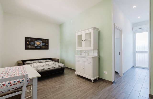 Holiday Home 'La Perla Di Mare - Perla 4' with Shared Pool, Wi-Fi and Air Conditioning