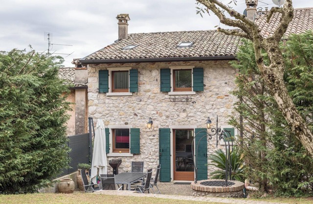 Holiday Home "Rustico" at Lake Garda with Mountain View & Terrace