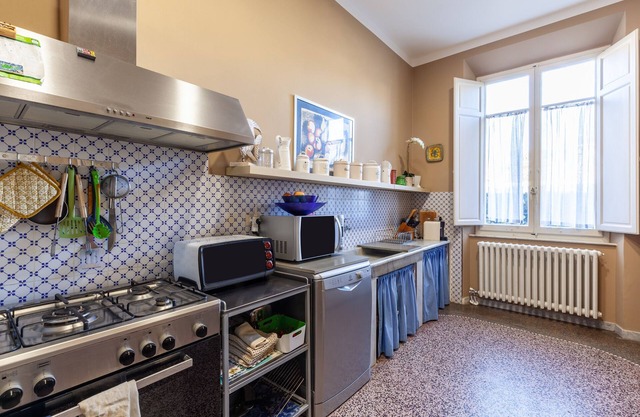 Holiday Home "Villa Grace" with Mountain View, Garden & Wi-Fi
