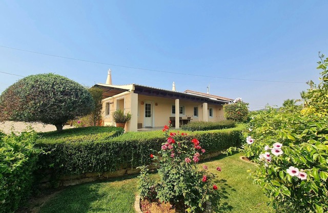Holiday house Bensafrim for 1 - 8 persons with 3 bedrooms - Holiday house