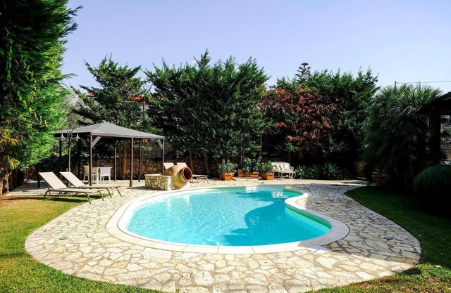 Holiday house Cinisi for 1 - 7 persons with 3 bedrooms - Holiday house