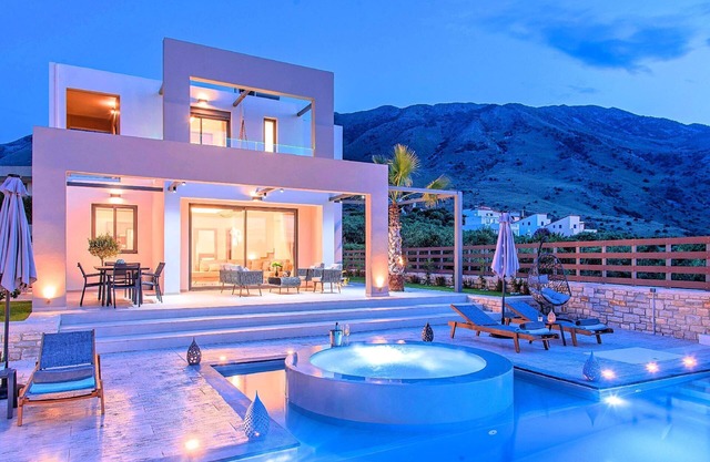Holiday house Kourna for 1 - 18 persons with 7 bedrooms - Holiday house