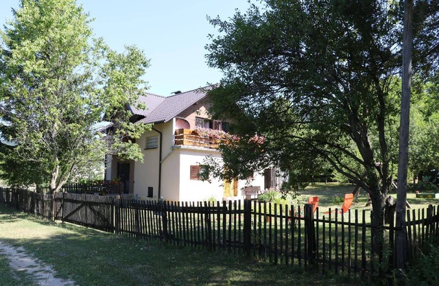 Holiday house Rudanovac for 1 - 8 persons with 3 bedrooms - Holiday house
