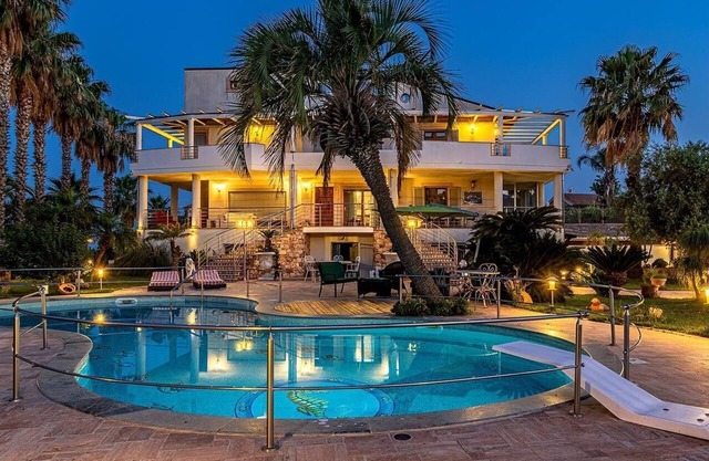 Holiday house Taormina for 1 - 6 persons with 3 bedrooms - Holiday home