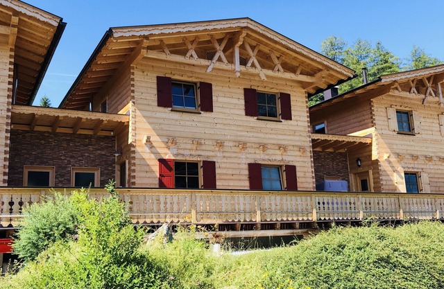 Holiday in an organic wooden house - in harmony with nature