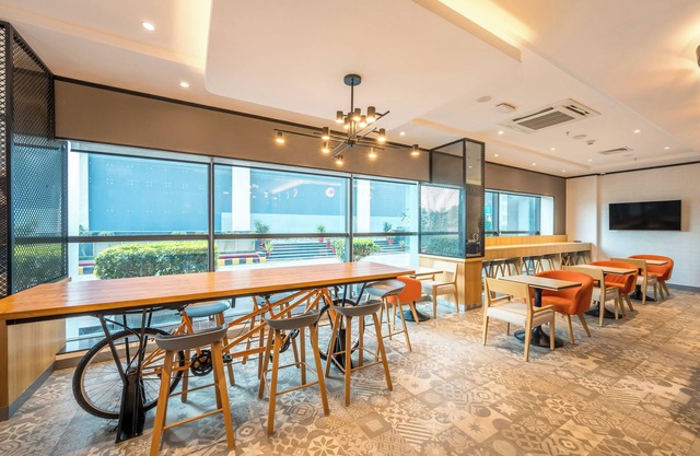 Holiday Inn Express Greater Noida Knowledge Park by IHG