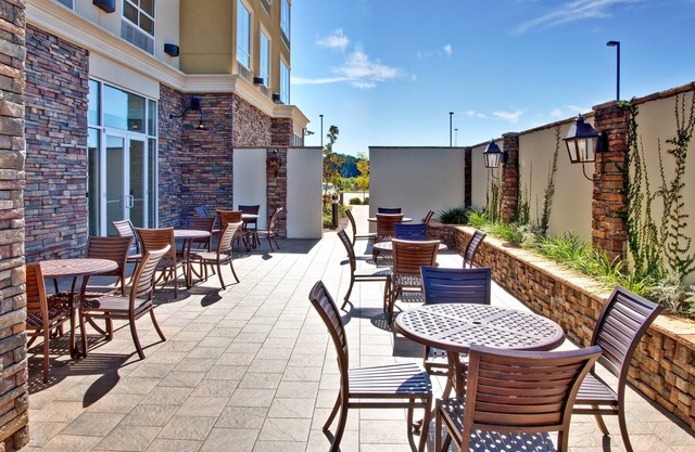 Holiday Inn Jackson Southeast - Pearl by IHG