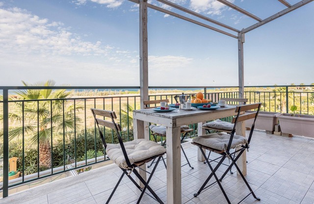 Holiday Apartment 'Cielomare' with Sea View, Pool & Wi-Fi