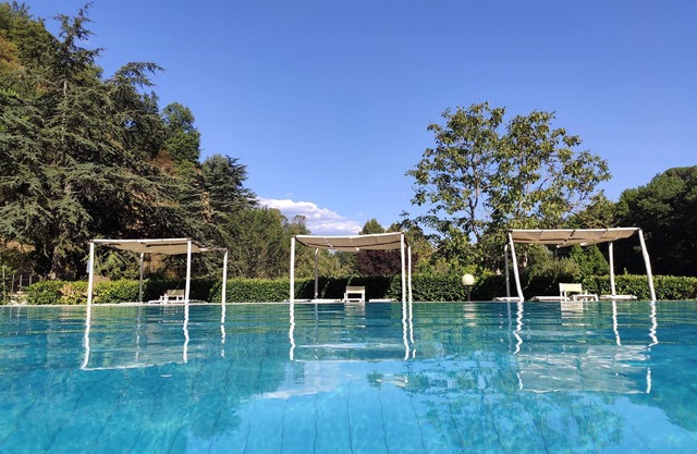 Holiday Rental In Chianti Tuscany With swimming pool and restaurant