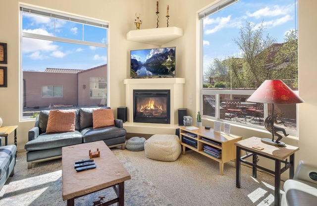 Home by Parks & Downtown | Pool Access + Hot Tub!