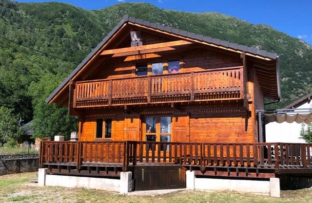 Homerez - Amazing chalet for 10 ppl. with terrace and balcony at Orlu