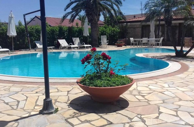 Homerez - Appartement 400 m away from the beach for 5 ppl. with shared pool