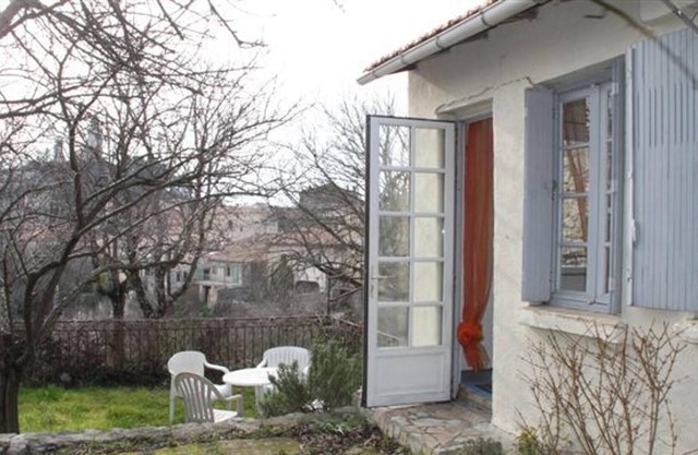 Homerez - Beautiful house for 6 ppl. with garden and terrace at Reillanne