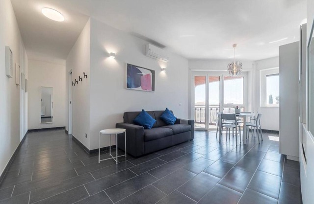 Homerez - Charming Apartment in Rome + Internet