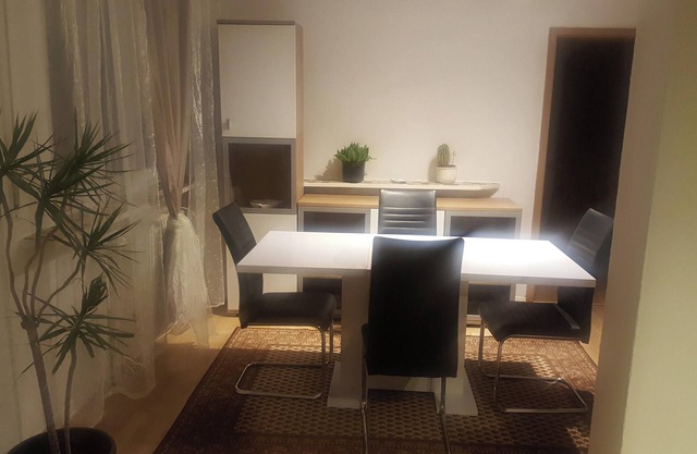 Homerez - Spacious Apartment in Ramstein, 165m², garden