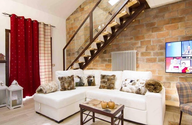 Homerez - Spacious studio for 7 ppl. with balcony at Vignanello