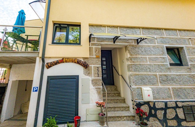 Homerez - Villa 1 km away from the beach for 4 ppl. with swimming-pool at Crasto