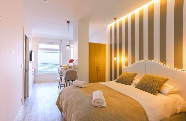 Hondar apartment by Egona