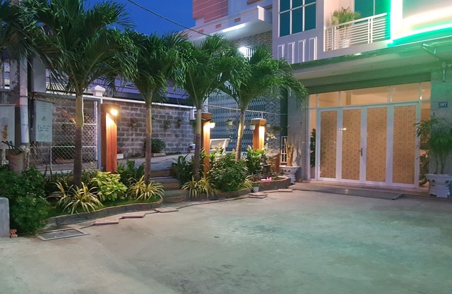 Hostel Dang Loi