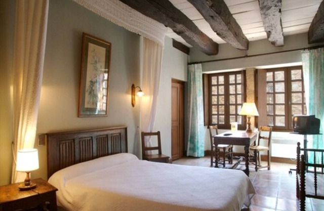Hostellerie de Pérouges