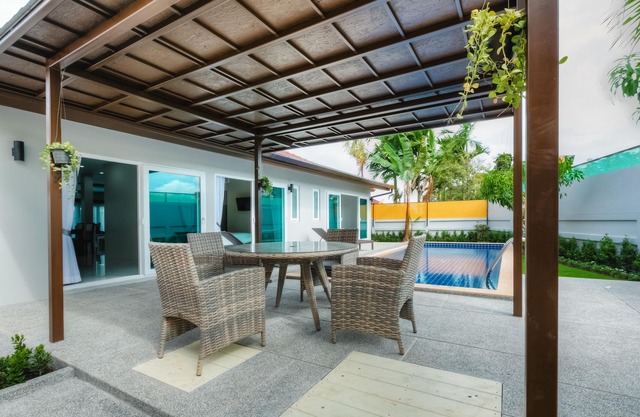 Hot villa brand new in Laguna area (Moana Villa)