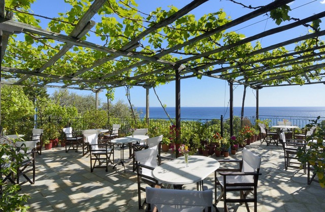 Hotel Agnadi-Horefto