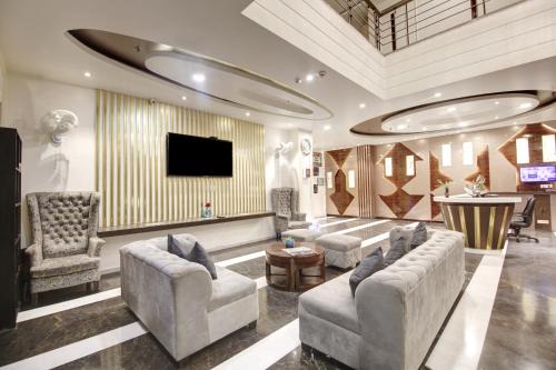 Hotel All Iz Well - Traveller Choice Award winner 2025