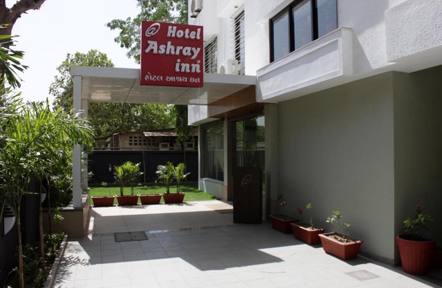 Hotel Ashray Inn