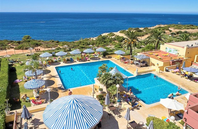 Hotel Baia Cristal Beach & Spa Resort
