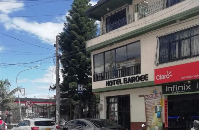 Hotel Baroee