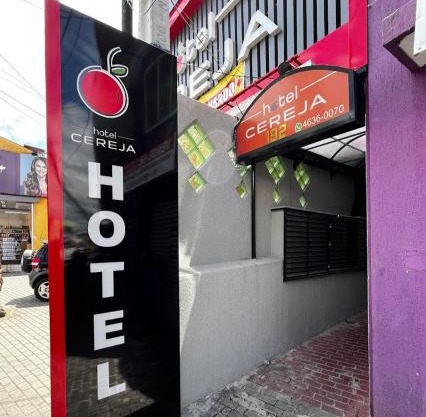 Hotel Cereja