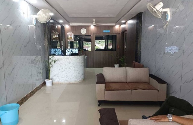 HOTEL CORPORATE INN