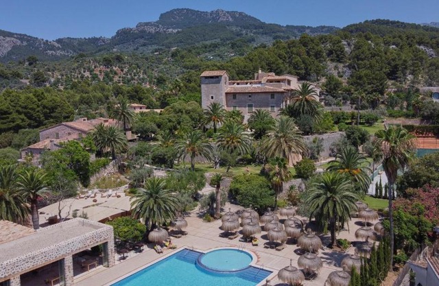 Hotel Es Port