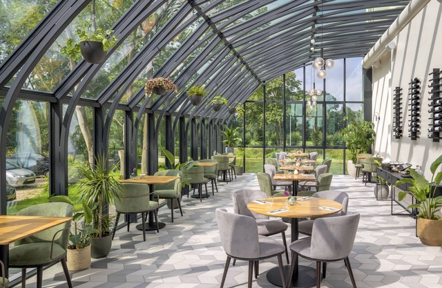 Hotel Flora Batava