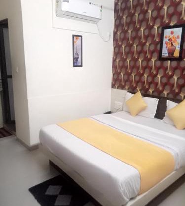Hotel Gopi Palace