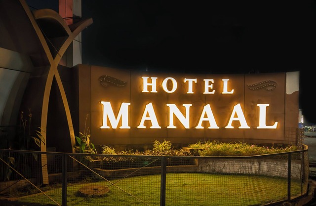 Hotel Manal pithampur