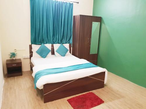Hotel NATRAJ Railway Station 6 CR