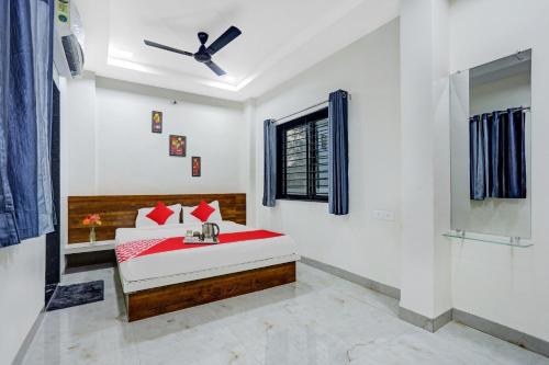 Hotel O Aashirwad