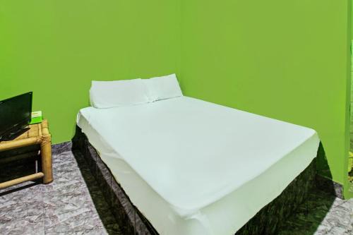 Hotel O Ashooy HomestayNearWisata Desa sedau