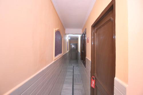 Hotel O Rajesh Palace