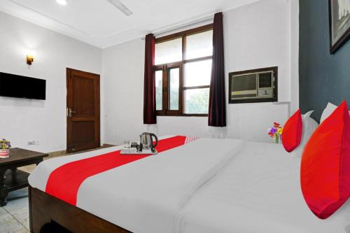 Hotel O RS Suite