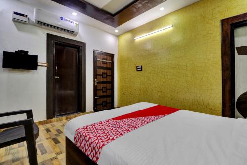 Hotel O SESHADRI HOMESTAY