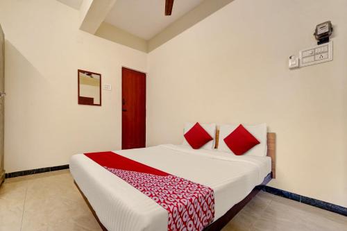 Hotel O Trident Inn