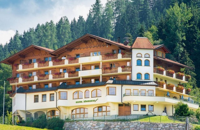 Hotel Pension Jägerhof KG - Doppelzimmer Haupthaus